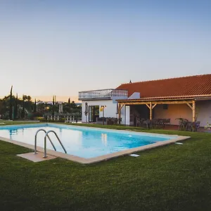 With Pool & Garden Alojamento de Acomodação e Pequeno-almoço Fuzeta